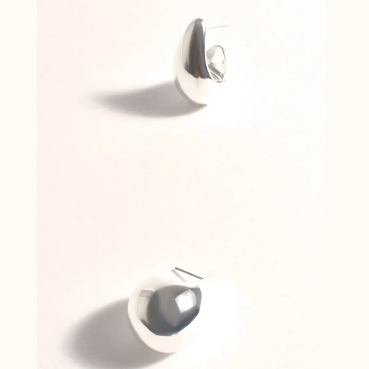 Chunky Metal Teardrop Stud Earrings (Silver)