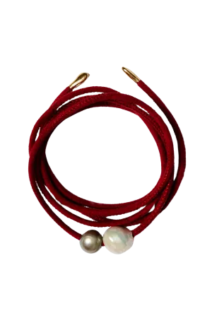 Vanya Leather Wrap Bracelet in Red